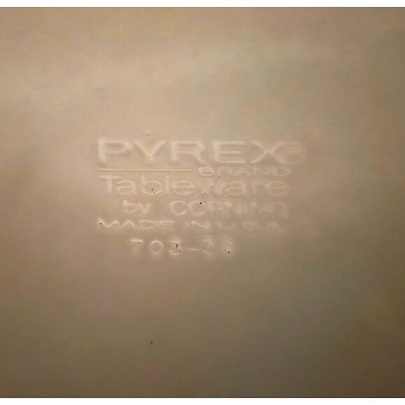 Vintage 4 Pyrex Tableware By Corning 9" Dinner Plates White With Blue Rings - Picture 3 of 4